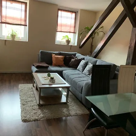 Ferienwohnung „olivia“ * Hoppegarten